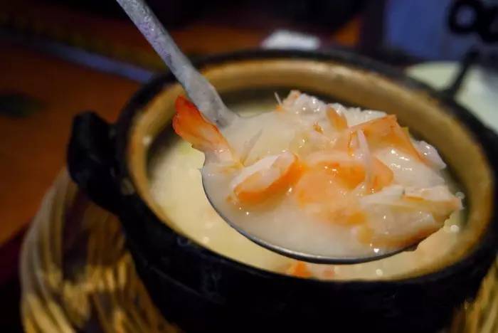 你这么懂事,一定很少有人心疼你吧?这些粥面馆,治愈你的辛酸