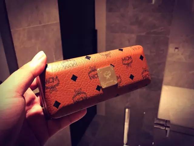 一日一物分享,井柏然同款黑框眼镜