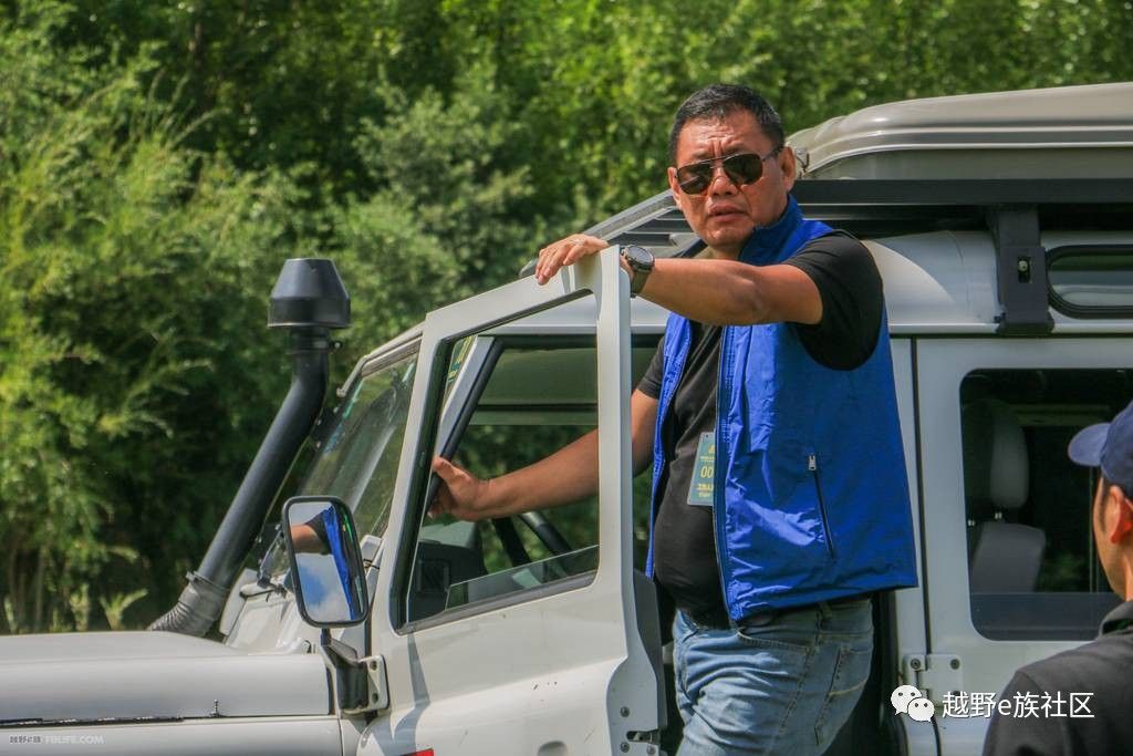 关于路虎卫士的几件事,路虎卫士的真实经历