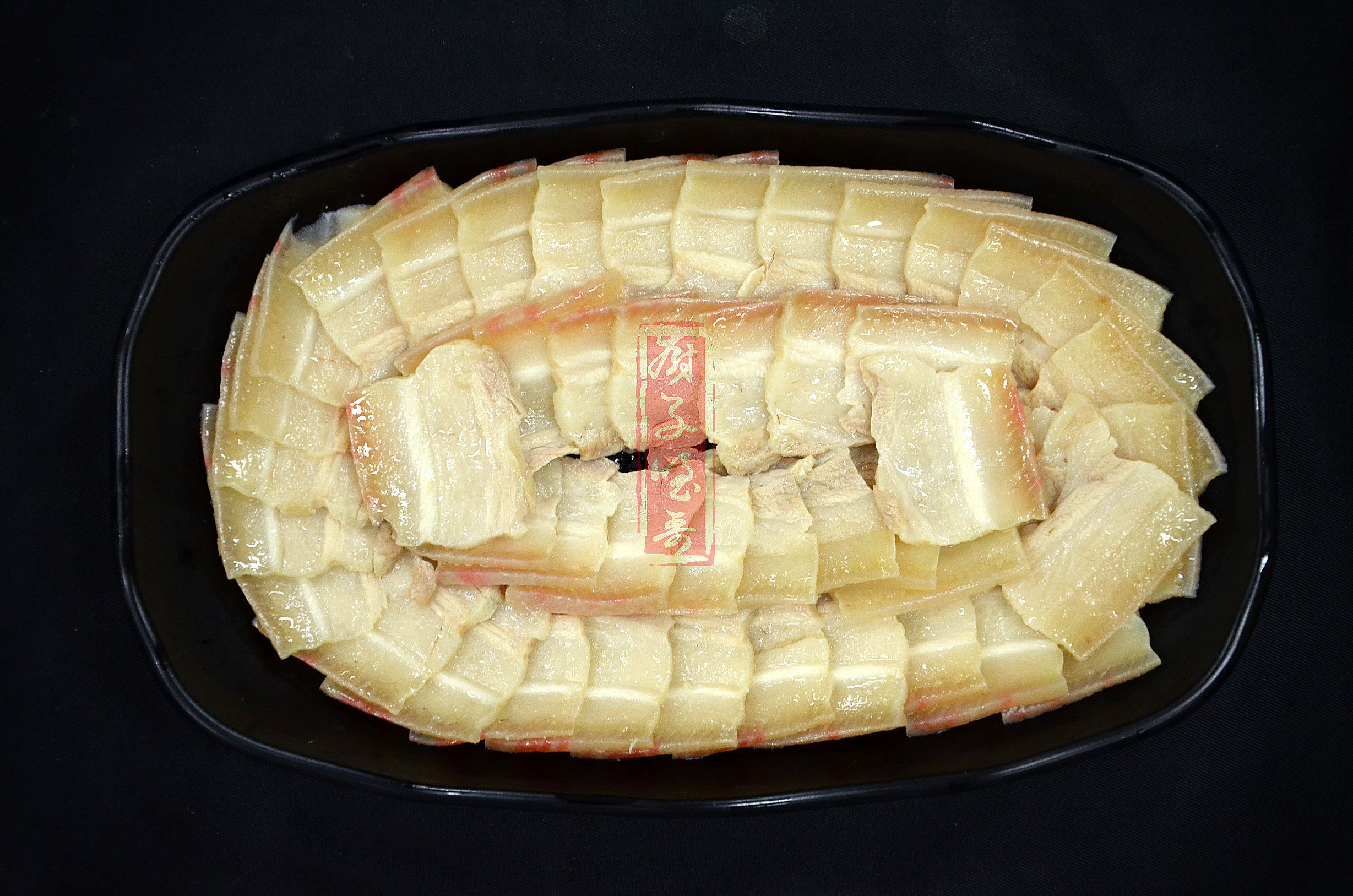 大厨教你正宗蒜泥白肉的做法,十分钟就能上桌的视频