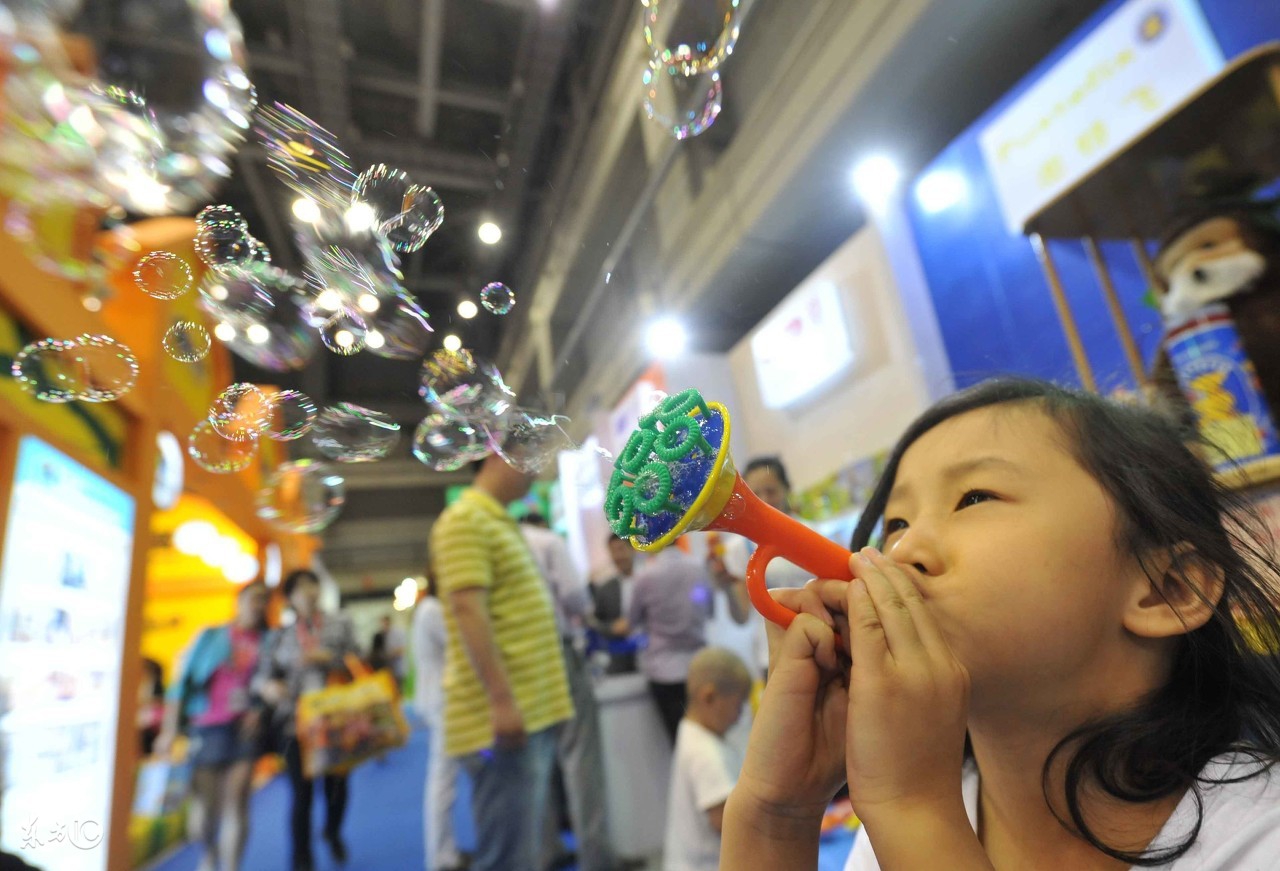 幼儿园家长会老师发言稿简短大气,开学第一次家长会家长发言稿