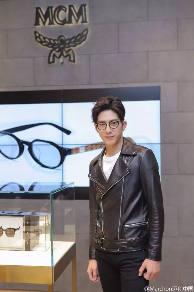 一日一物分享,井柏然同款黑框眼镜