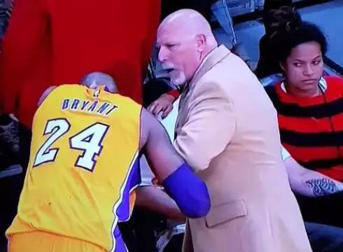 祝贺科比39岁生日快乐,科比44岁生日快乐英文