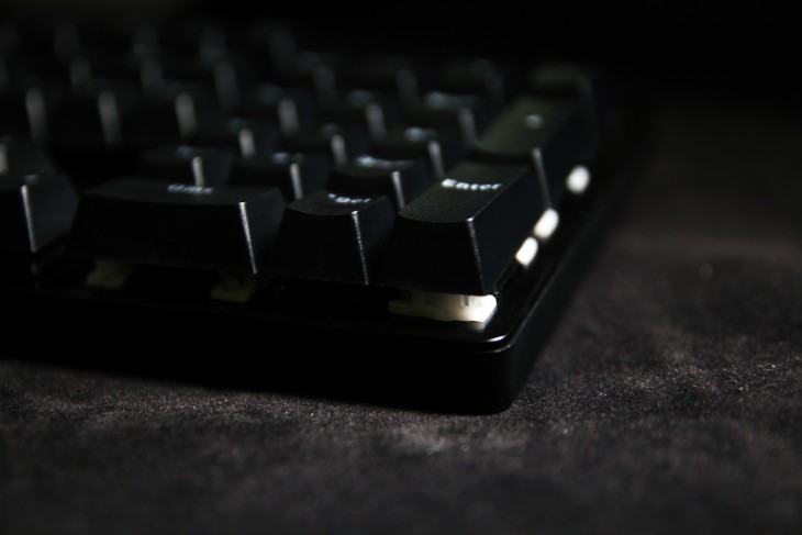 闆锋煆V530鍏夎酱鏈烘閿洏,闆锋煆v860娓告垙鏈烘閿洏鍥捐祻