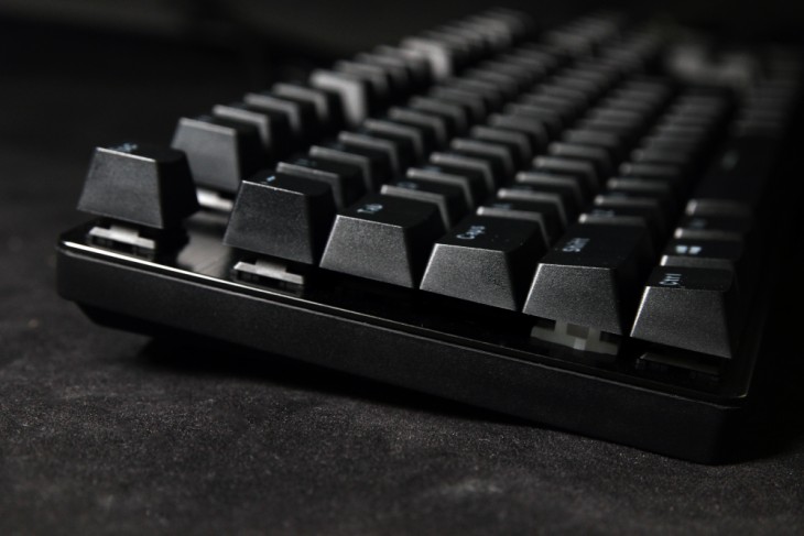 闆锋煆V530鍏夎酱鏈烘閿洏,闆锋煆v860娓告垙鏈烘閿洏鍥捐祻