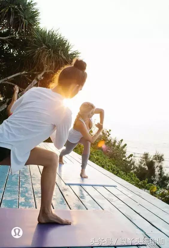 瑜伽108个入门体式精讲,瑜伽健身入门在家自学