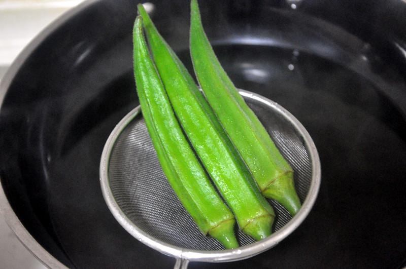 秋天吃秋葵美容又养生,三高人群吃秋葵有什么好处