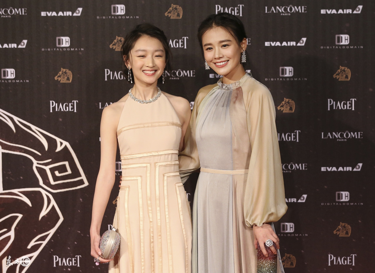 国服第一女盲僧周冬雨,盲僧周冬雨