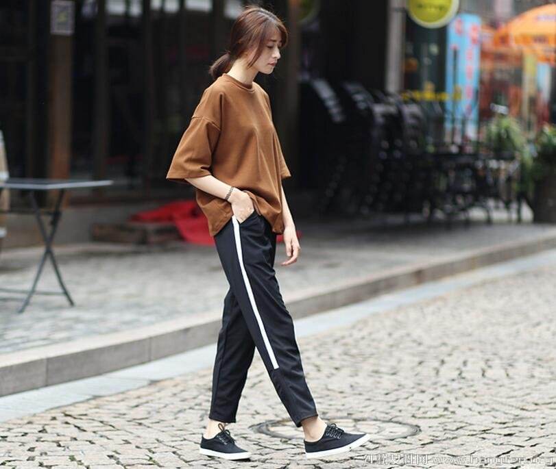 穿衣颜色搭配口诀顺口溜,服装店衣服颜色搭配口诀