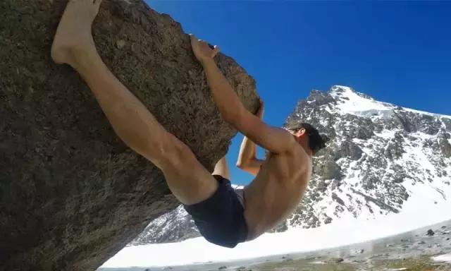 维族少年曾被当成小偷，用青春记录极限经历和令人愉悦的濒死体验