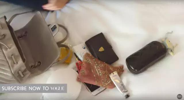 迪丽热巴高圆圆同款双肩包 (迪丽热巴高圆圆同款双肩包哪里买)