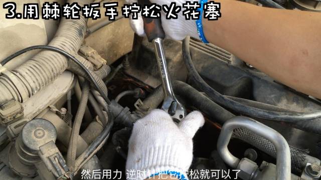 撸车师兄火花塞保养,撸车师兄清洗火花塞