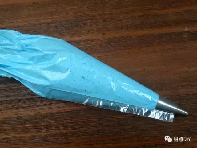 经典马卡龙教程,法式马卡龙和意式马卡龙哪个简单