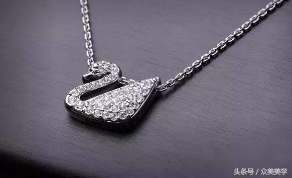 我想你一定是很需要这篇《小仙女专属七夕礼物指南》吧！