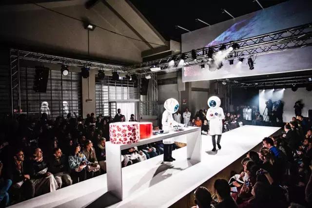 权力的游戏第八季红袍女巫去哪了,权力的游戏守夜人是什么意思