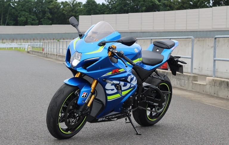 铃木gsx-r1000r跑车,铃木gsxr1000rr黑武士动态声浪
