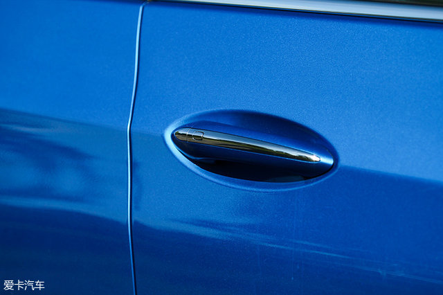 舒适性和运动性都好的车,雪佛兰科鲁兹2014两厢油耗