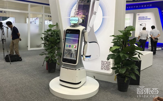 机器人市场井喷,服务型机器人上市公司