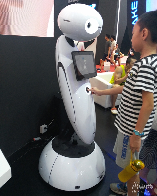 机器人市场井喷,服务型机器人上市公司