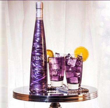 给你一个银河系——VINIQ