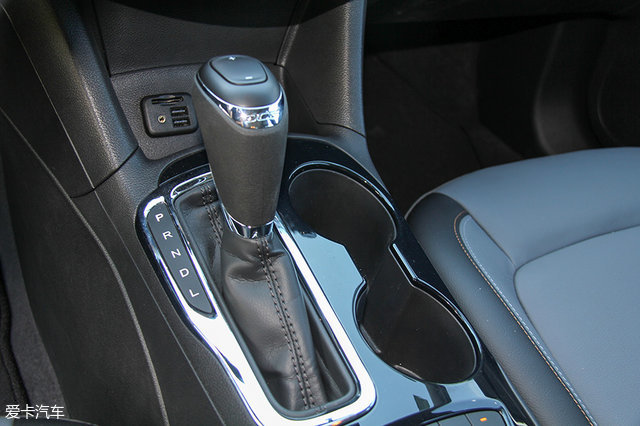 舒适性和运动性都好的车,雪佛兰科鲁兹2014两厢油耗