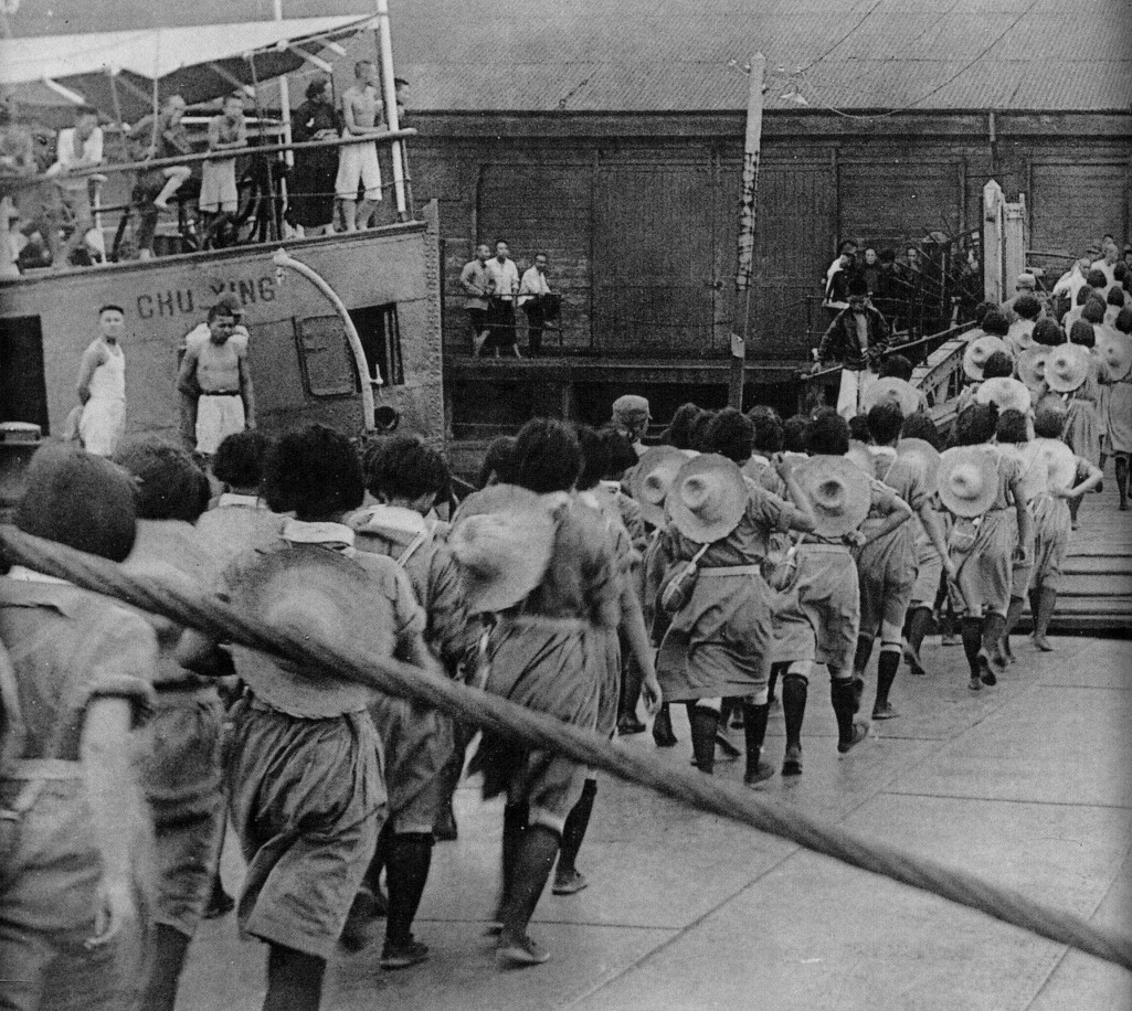 最美抗战女兵,抗战老女兵霸气眼神