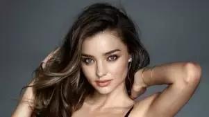 维密米兰达可儿美妆,维密超模米兰达可儿化妆直播