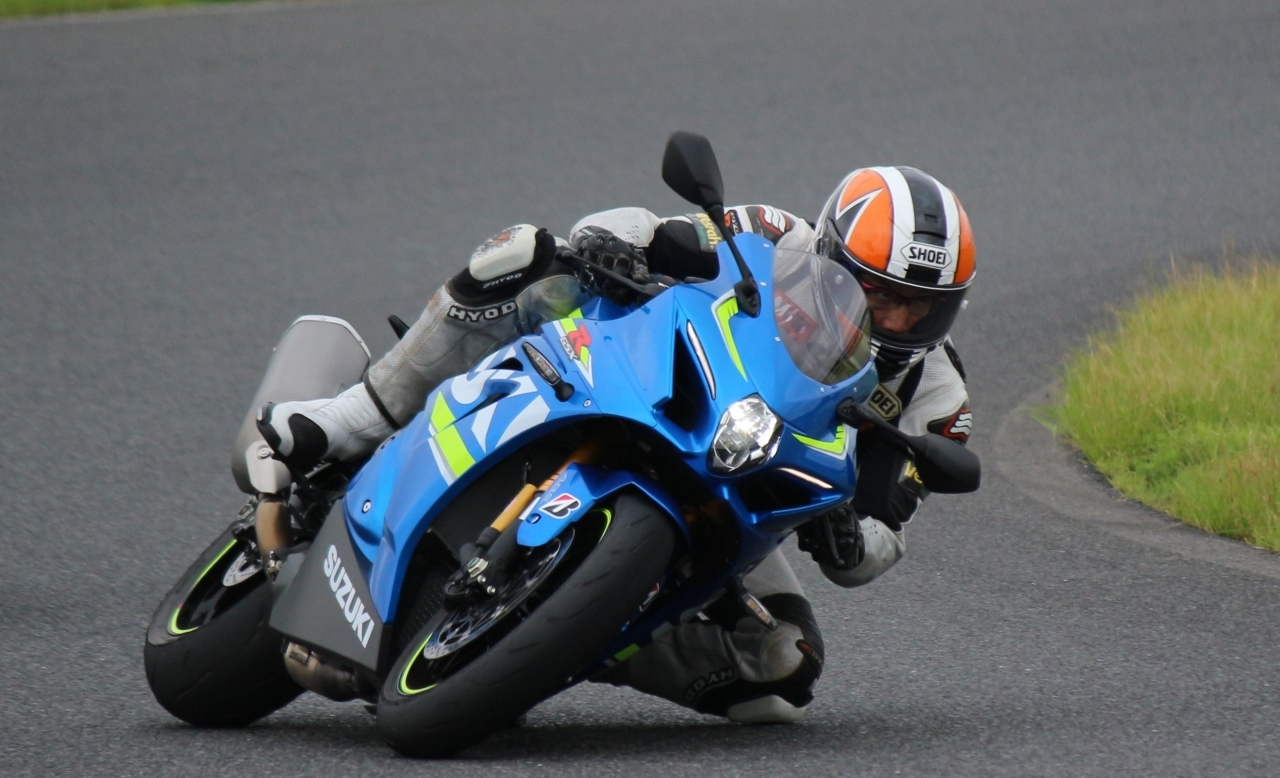 铃木gsx-r1000r跑车,铃木gsxr1000rr黑武士动态声浪