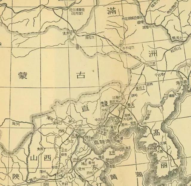 沈阳东站机车库被拆后，这条1899年的铁轨成了遗物！