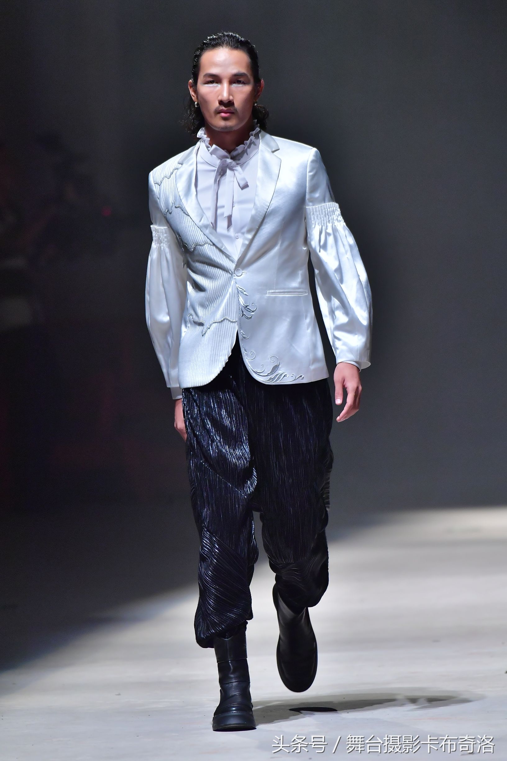 pinli品立男装换季,品立pinli男装皮衣