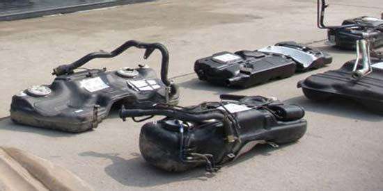 汽车油箱剩余油量液晶屏显示不准,汽车油量显示不正确不是油泵问题