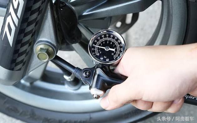 私家车存放注意事项,车放家里长期不开要注意什么