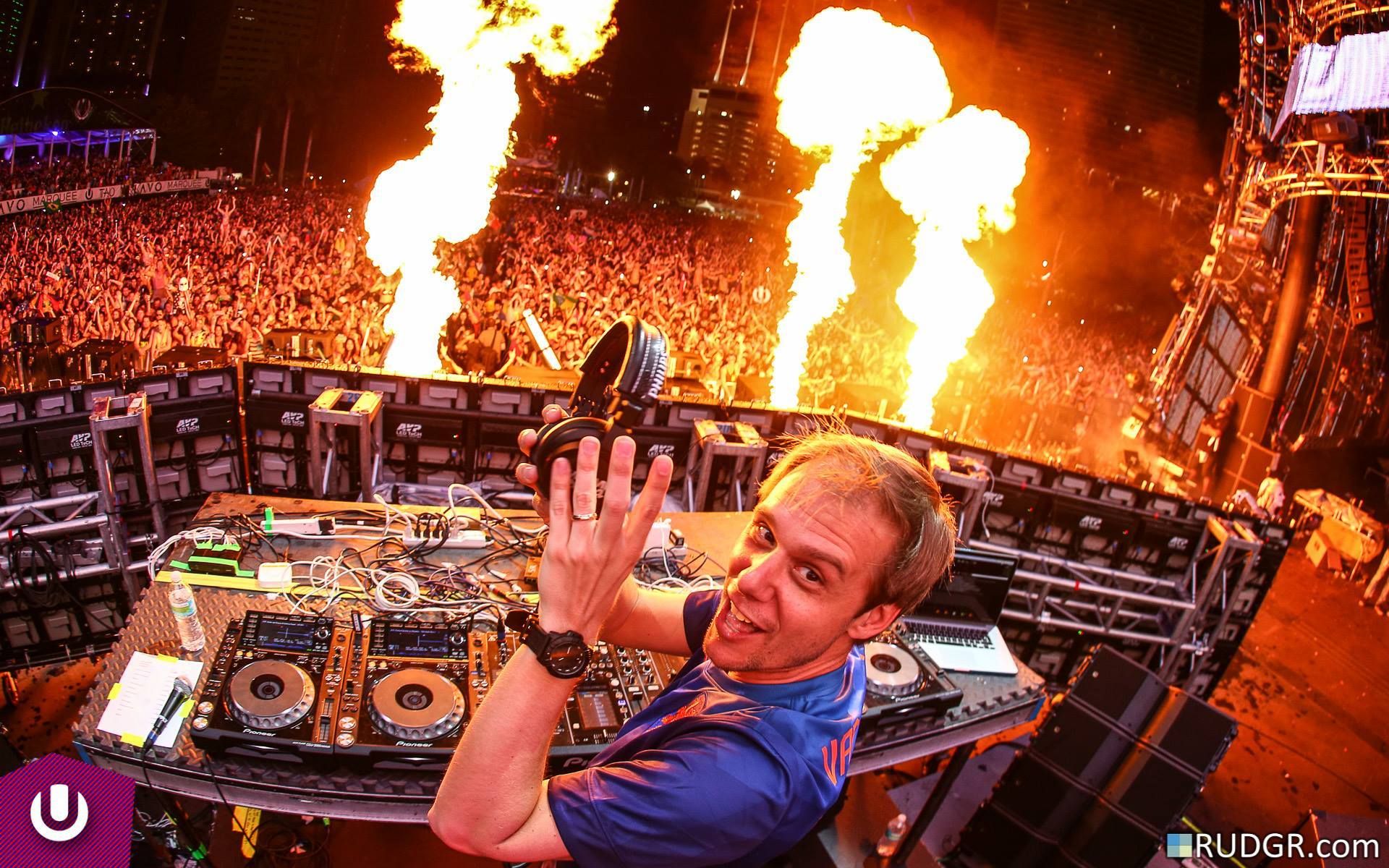 非噪音生产-明日世界的各路重拳