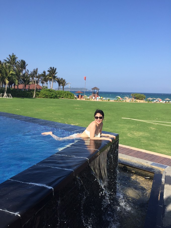 带着妈妈享受三亚的海