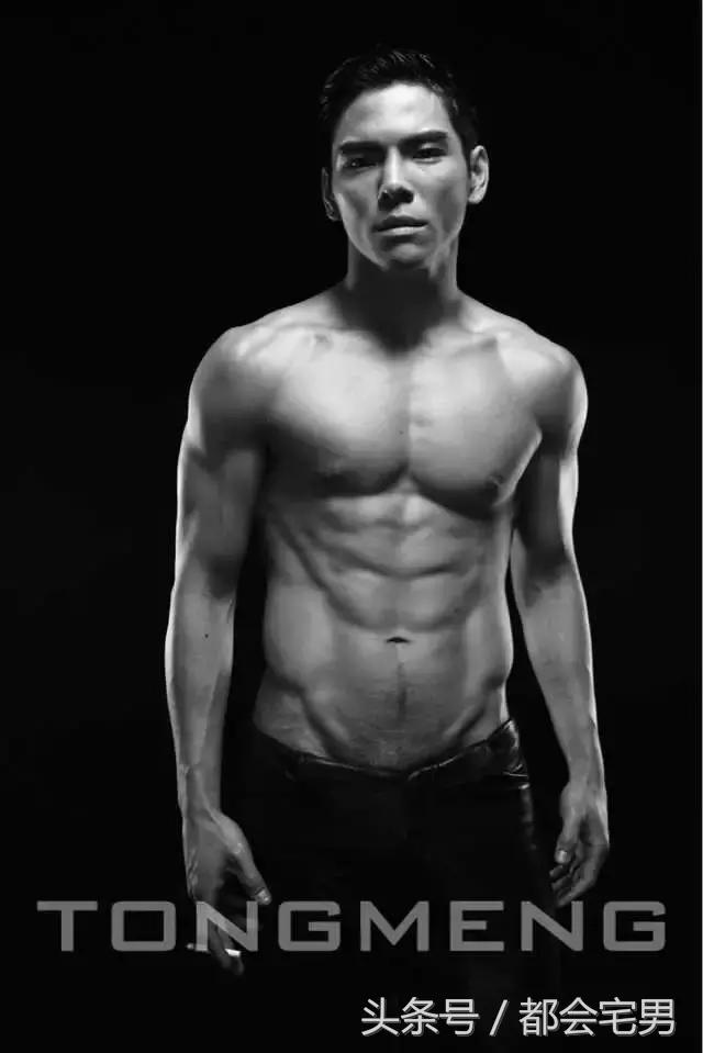 功夫小子帅气登场,功夫小子变身