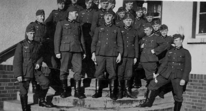 一个柔弱中国女子，凭借勇气拯救了无数生命，被欧洲奉为「圣母」