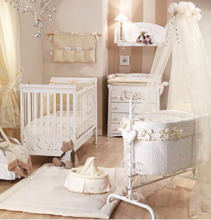 有趣的婴儿床,宝宝婴儿摇篮床