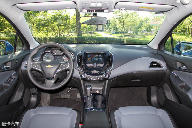 舒适性和运动性都好的车,雪佛兰科鲁兹2014两厢油耗