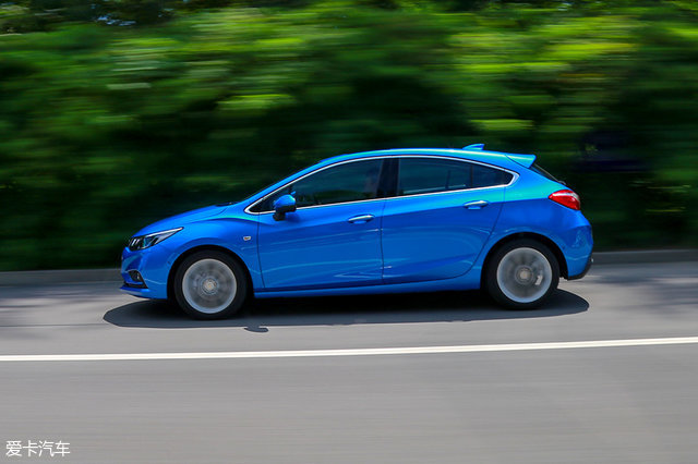 舒适性和运动性都好的车,雪佛兰科鲁兹2014两厢油耗