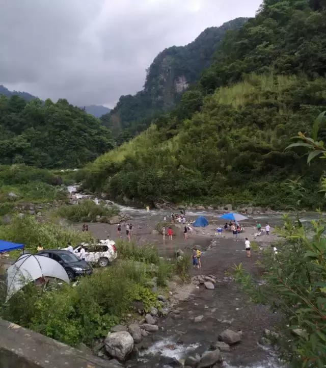 成都周边爬山最佳徒步攻略自由行,成都周边小众徒步冬季景点