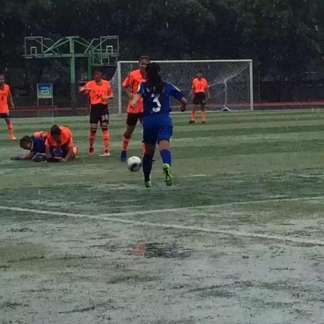 资中县足球比赛女足,资中女足全国第四