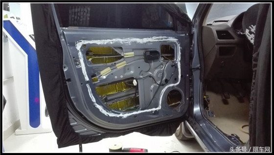 浜旇彵瀹忓厜plus闊冲搷鏀硅涓规嬁,浜旇彵瀹忓厜mini杞﹀唴闊冲搷鏀硅