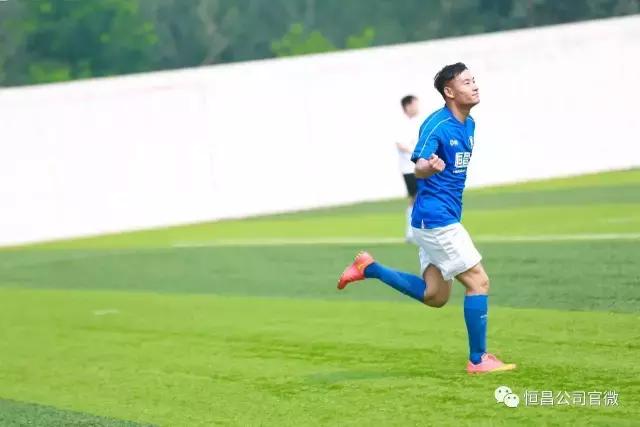 牛掰了！恒昌抱抱率队霸气出征中国网媒足球精英赛