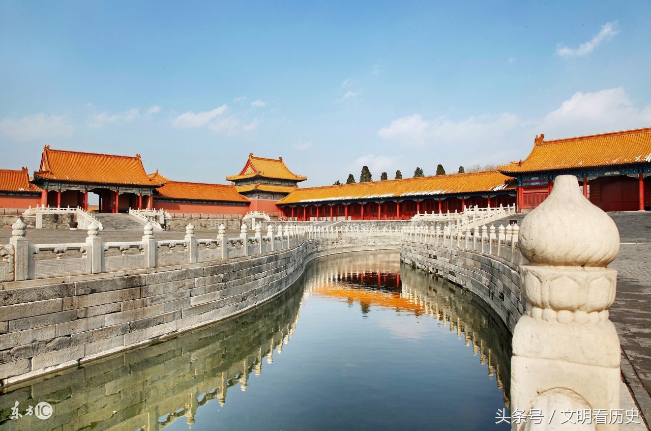 皇太后问将军:咱们的兵怎么样?将军答:不知道!之后大清亡了!