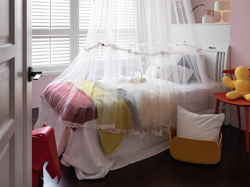 广州水韵蓝湾135平装修实景图，日式两居室造价15万，温馨