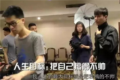 长得好看居然还作弊？说好的不CARE颜值，怎么还这样