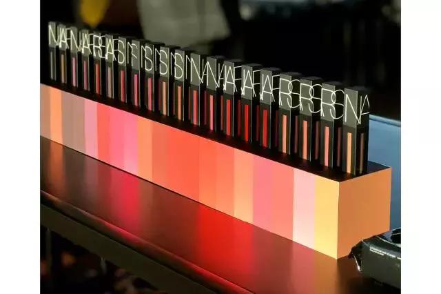 最爆的口红是哪几款,今年最火的口红是哪一款