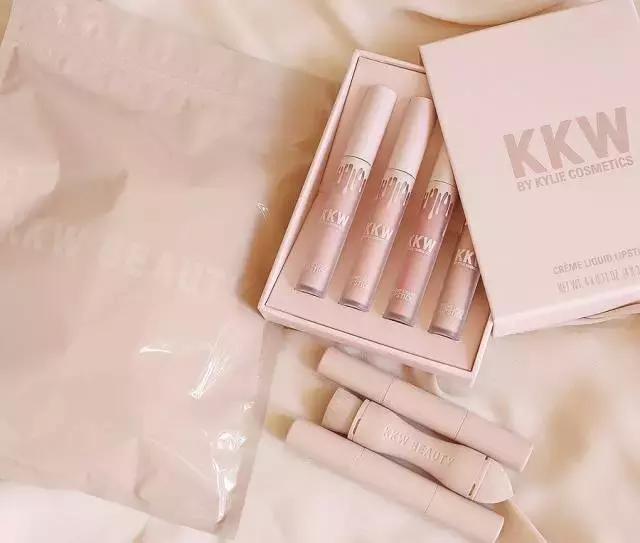 最爆的口红是哪几款,今年最火的口红是哪一款