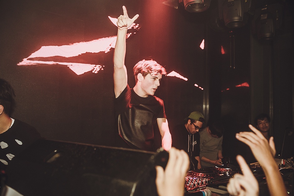 非噪音生产-明日世界的各路重拳