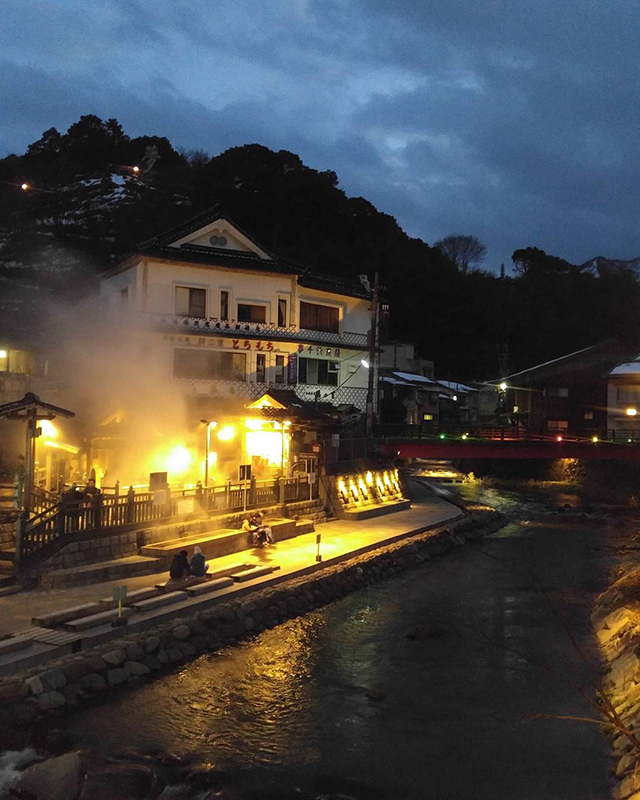去日本泡温泉,日本箱根泡温泉哪家好